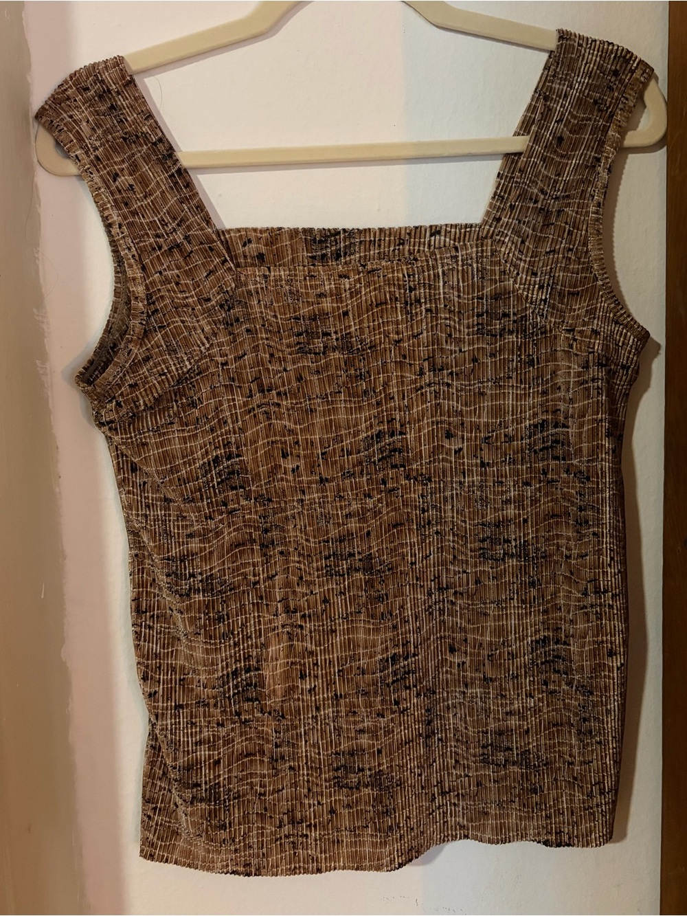 Sleeveless Square-Neck Brown Textured Tank